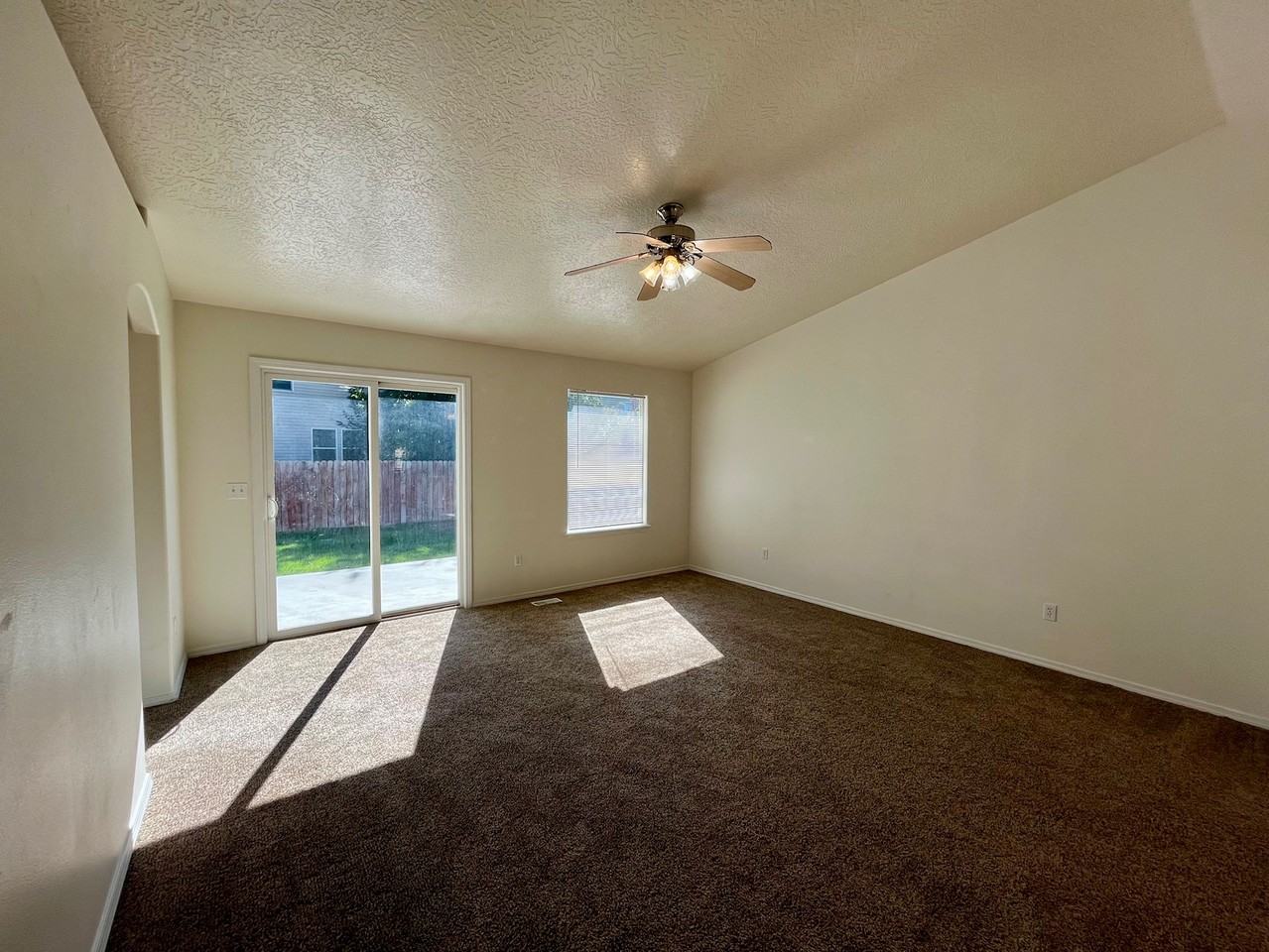 11657 Shelburne St #11657SB - Photo 7 of 25