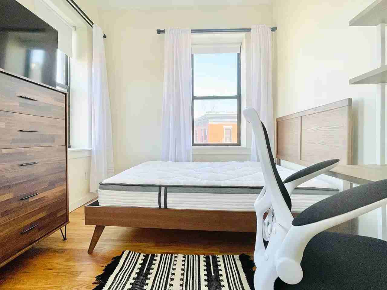 591 Franklin Avenue #178 - Photo 2 of 11