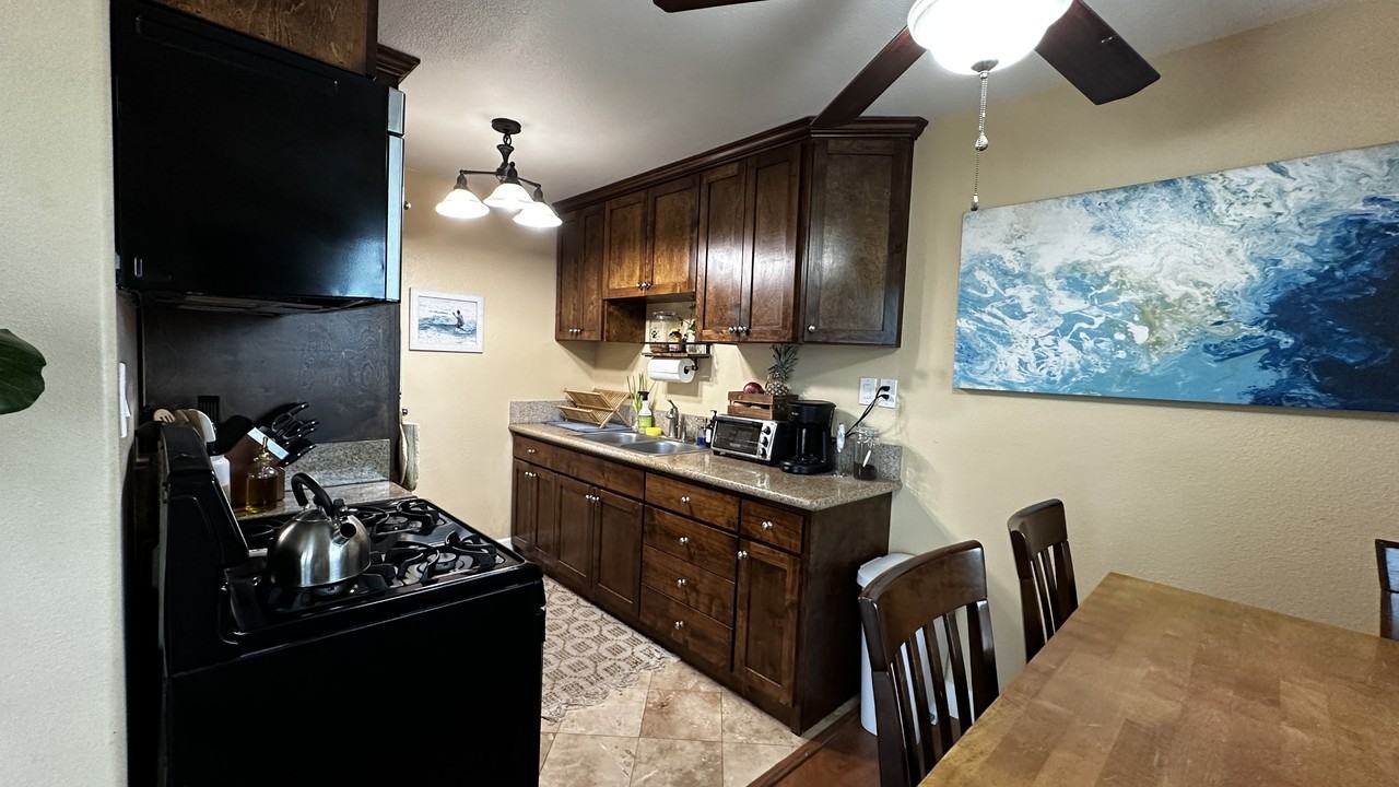 4872 Muir Ave #1 - Photo 7 of 14