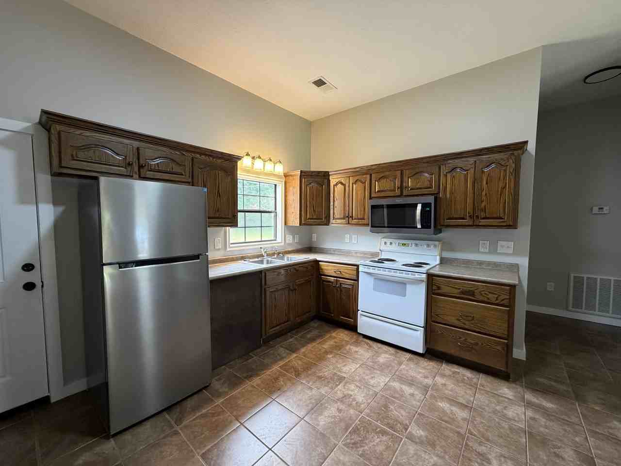 262 Payne Rd #B - Photo 5 of 12