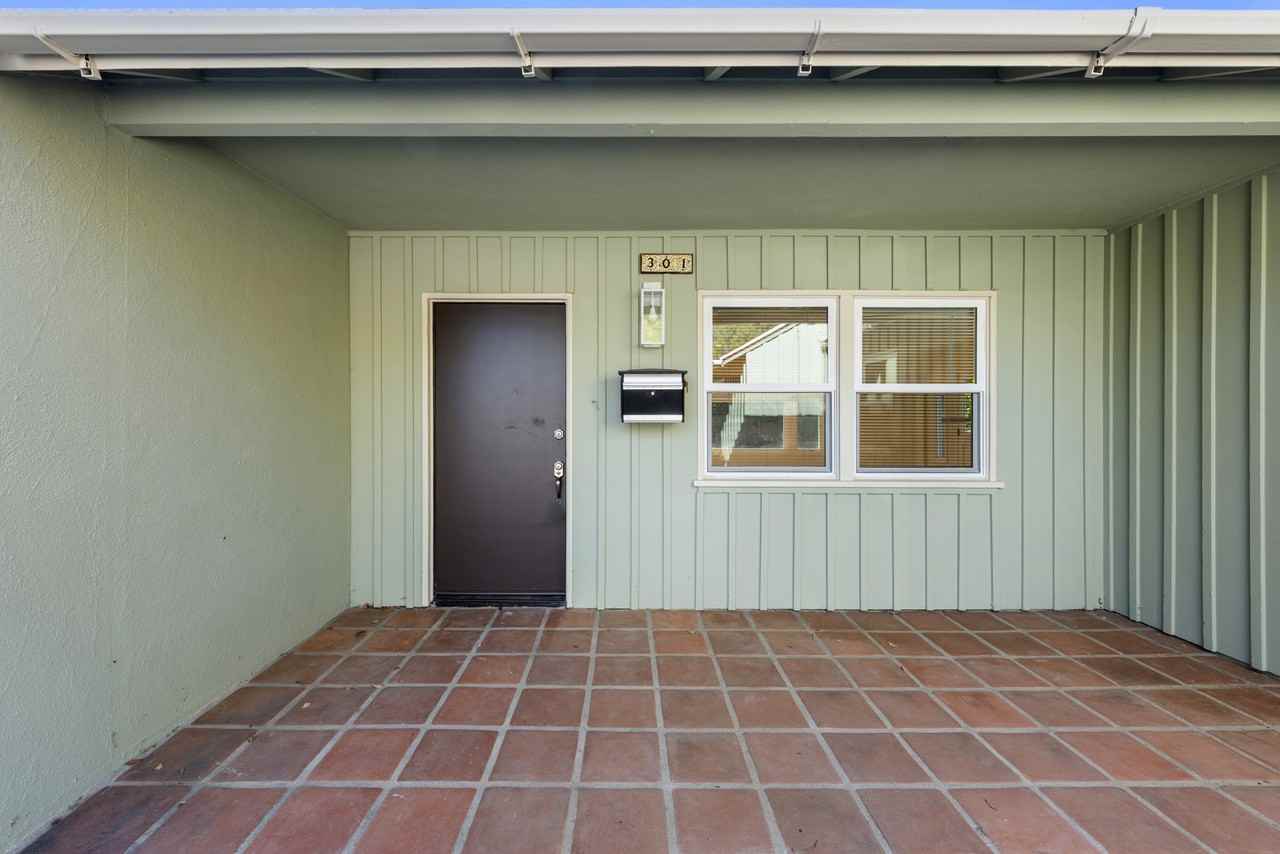 301 Frances St #1 - Photo 2 of 31