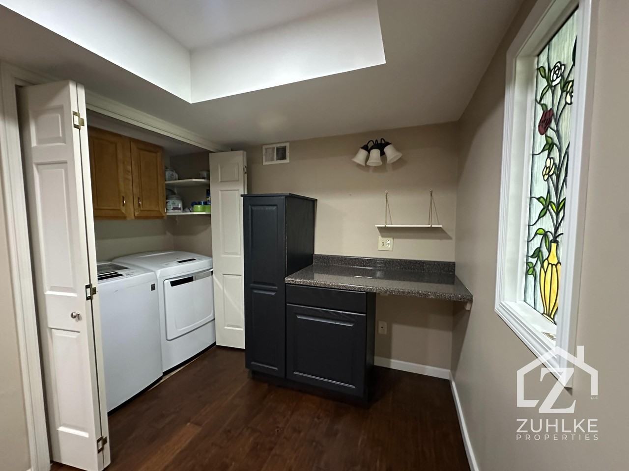 1912 32nd St #1 - Photo 5 of 11