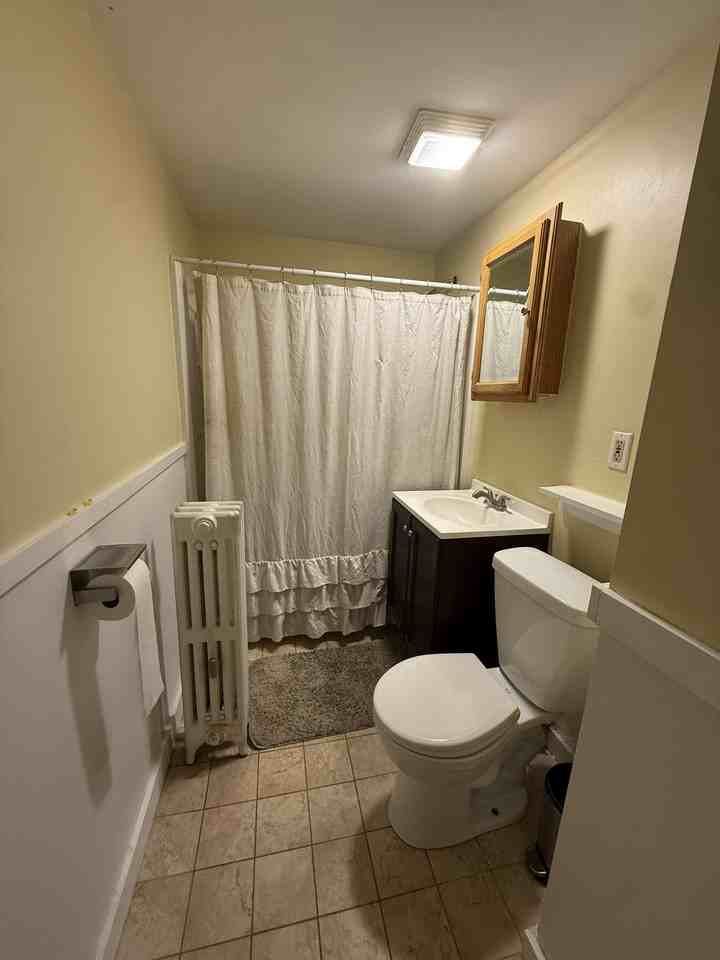265 Hyde Park Ave Apt 3l #3L - Photo 5 of 9