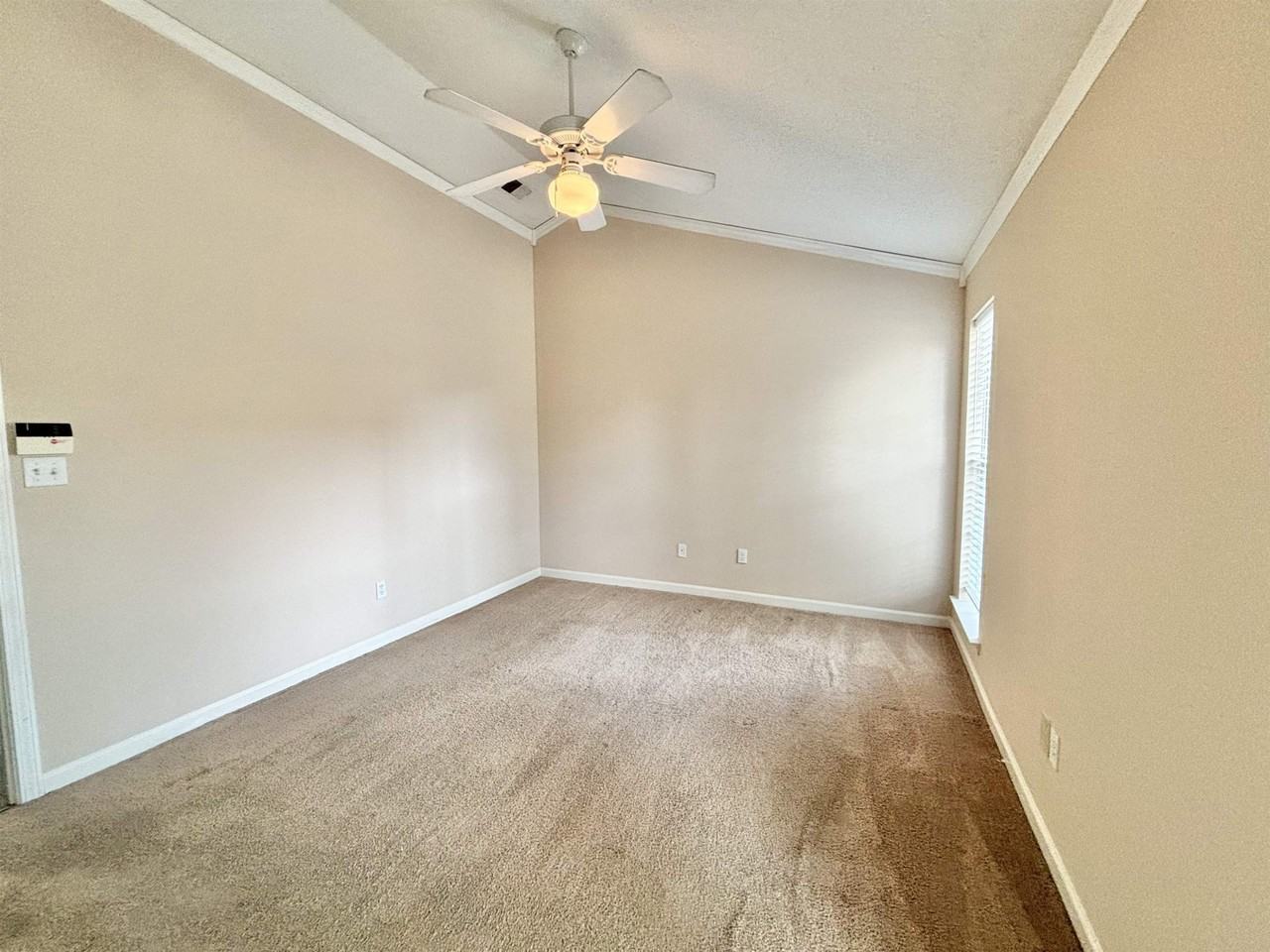 9879 Averbury Dr #1 - Photo 7 of 20