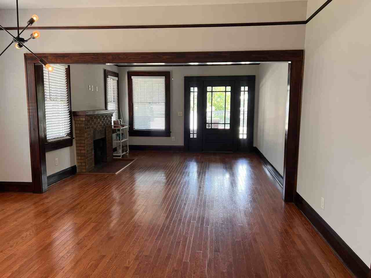2404 N Morgan St - Photo 5 of 28