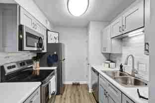 3205 E Olive RoadUnit 16-177 - Photo 1 of 1