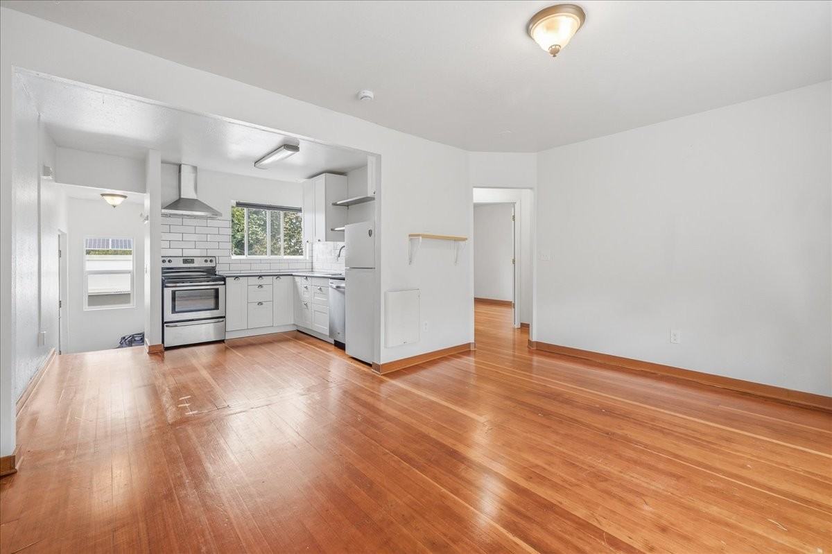 5922 N Albina Ave #5 - Photo 5 of 12