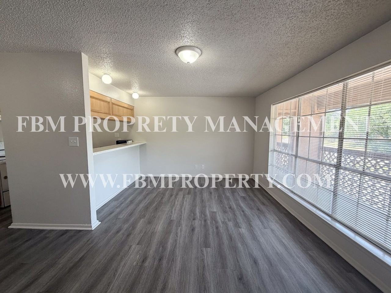 800 N Clay St #A - Photo 6 of 15