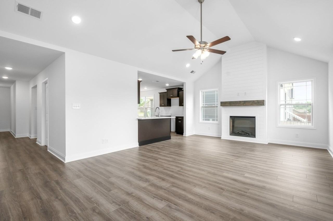 1360 Harmon Ln #1 - Photo 7 of 28