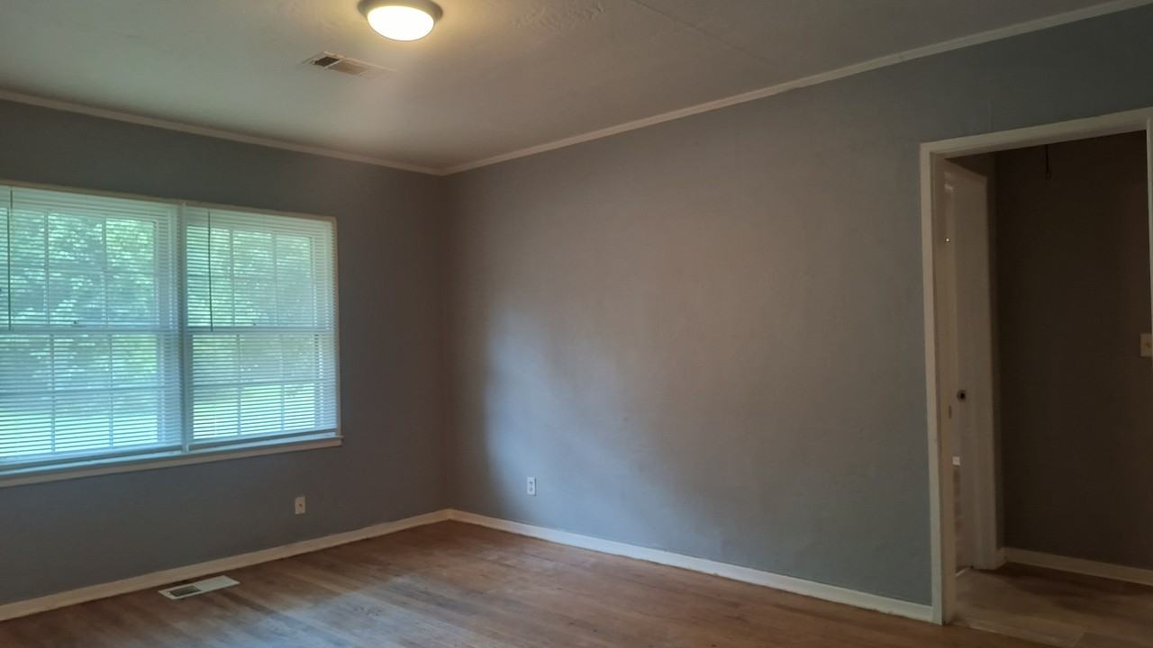 1806 W 29th Ave #1 - Photo 3 of 10