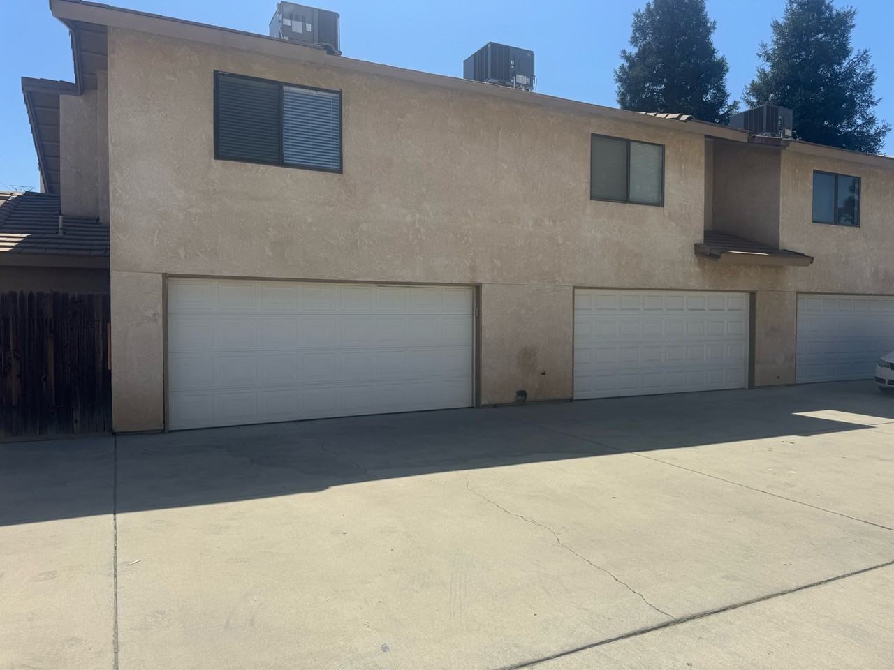 8200 Laborough Dr #B - Photo 2 of 15