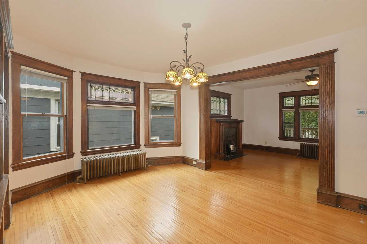 2535 Aldrich Ave S #1 - Photo 5 of 20