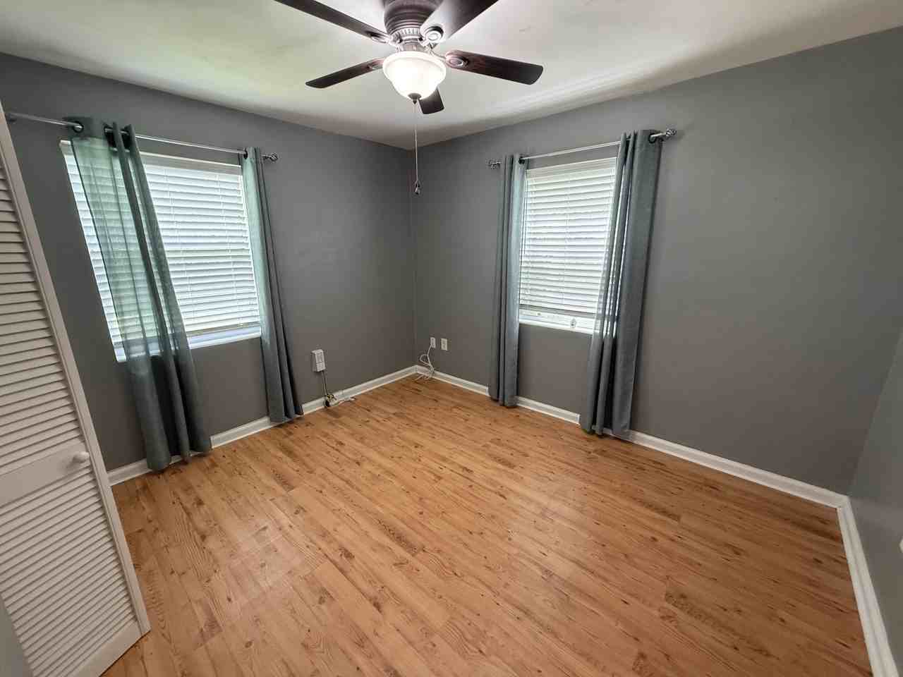 313 Nw 34th Dr #1 - Photo 7 of 38