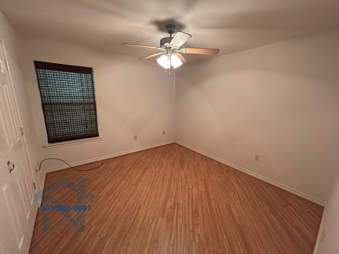799 Houston St #A - Photo 7 of 18