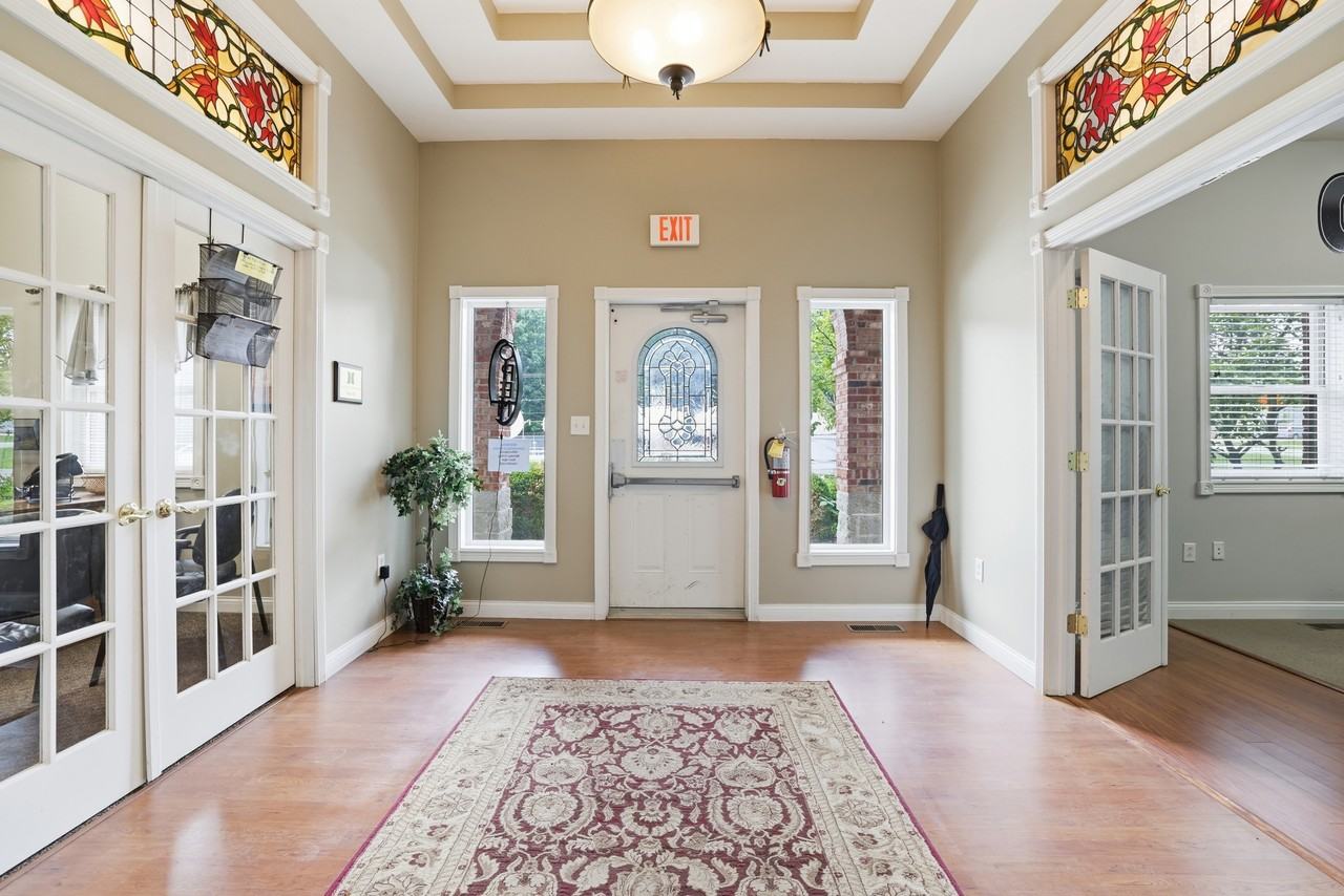 1285 South Jackson Street - HSUITE H #H - Photo 2 of 10