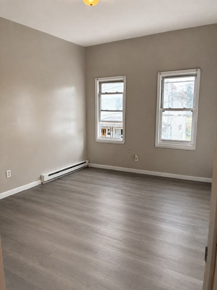 19 Amity Ct #13F - Photo 5 of 10