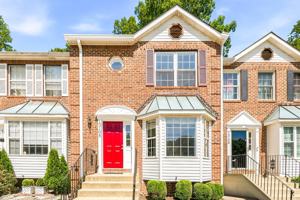 featured image of 13108 Grandview Ct #1