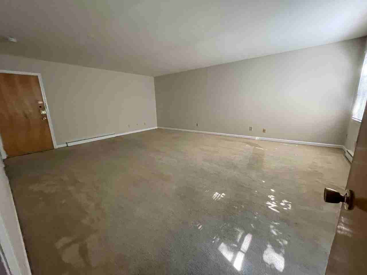 574 Prospect St #B03 - Photo 2 of 9