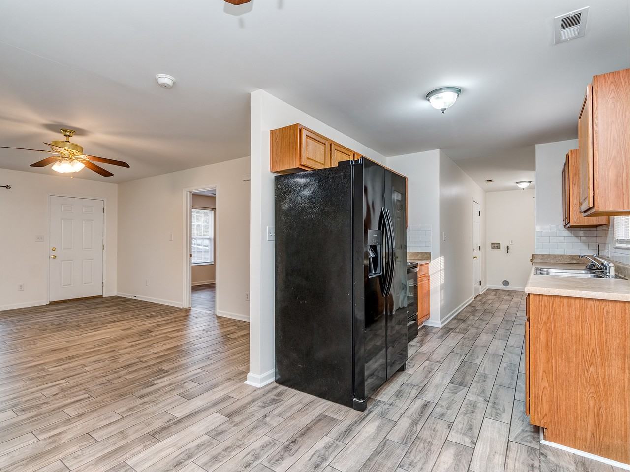 1277 S Hayne St #1 - Photo 4 of 11
