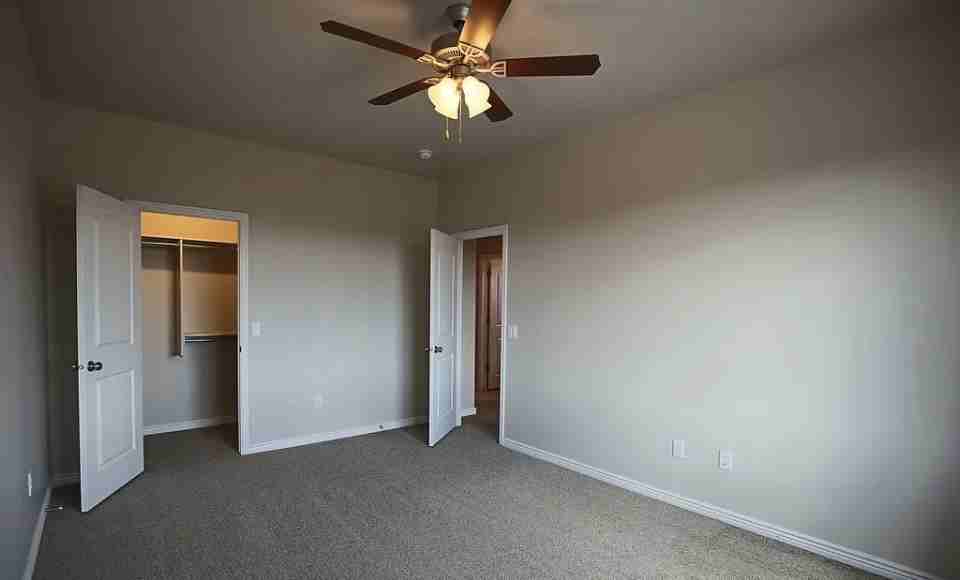 1456 Clinton Way #1 - Photo 4 of 12