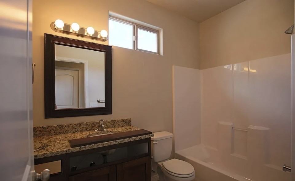 1456 Clinton Way #1 - Photo 5 of 12