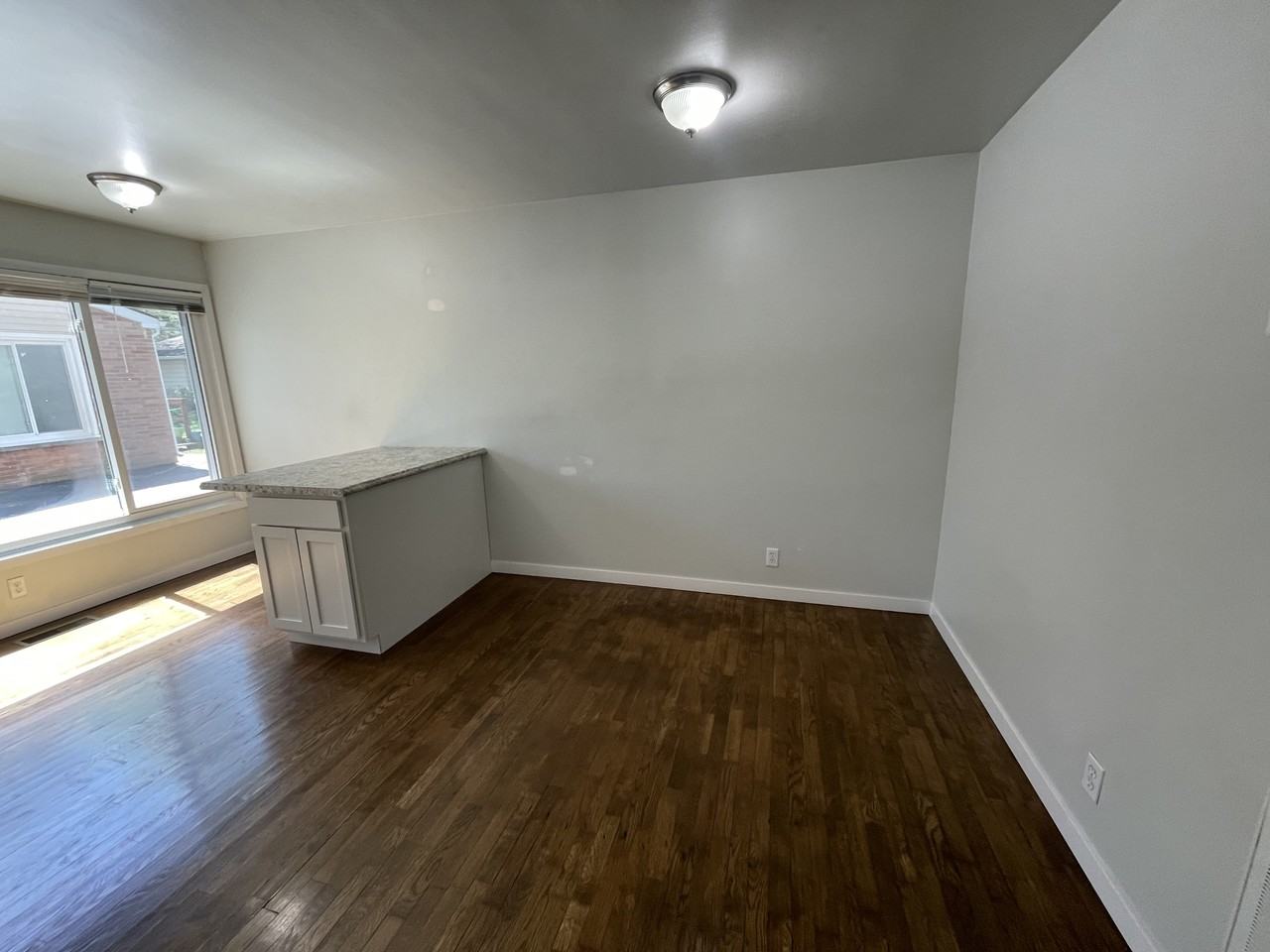 7338 Lovers Ln #7338 - Photo 3 of 8