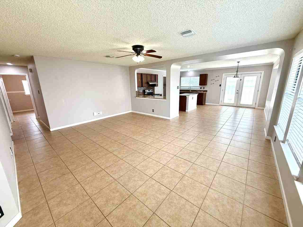 1530 Richland Hills Dr - Photo 2 of 29