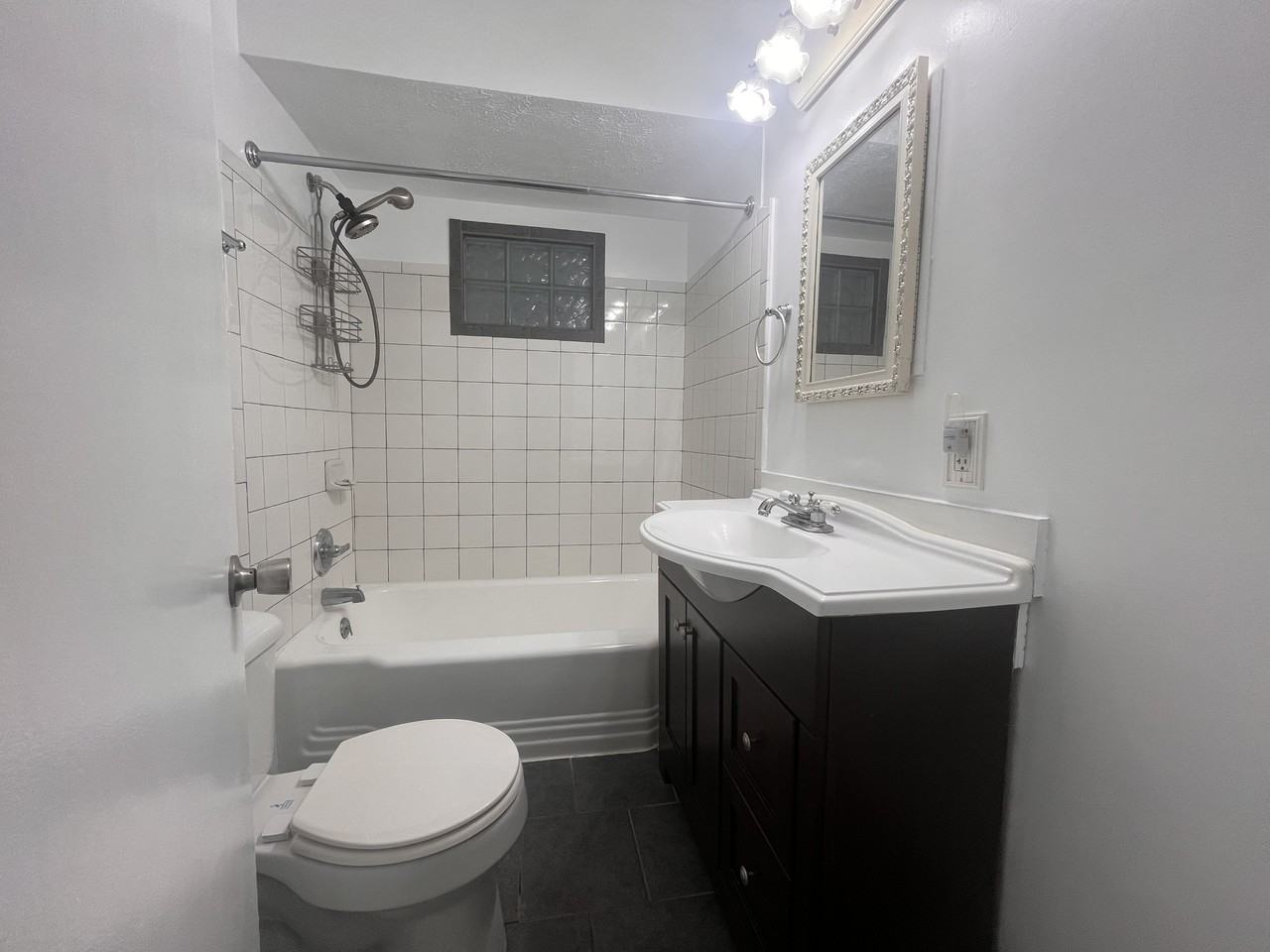 3403 Lowden St #1 - Photo 3 of 10