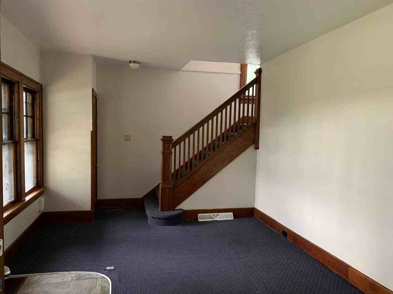 405 Allegheny St - Photo 2 of 4