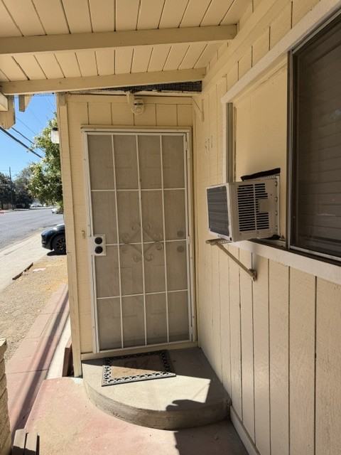 511 Coffee Rd #1 - Photo 3 of 42