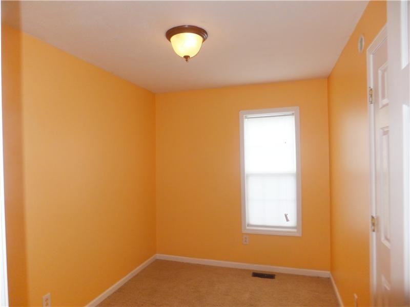 1102 N Anderson St - Photo 7 of 11