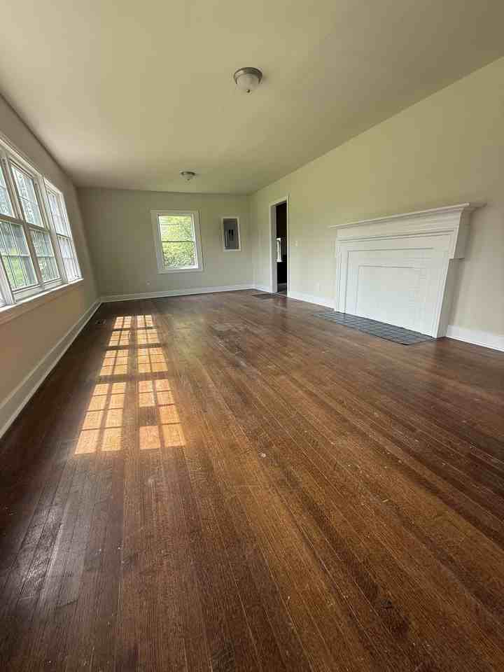 1212 Mims St Sw #1 - Photo 2 of 9