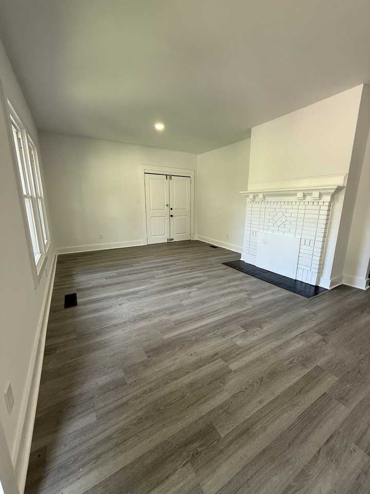 1031 Cotton Ave Sw #1 - Photo 2 of 10