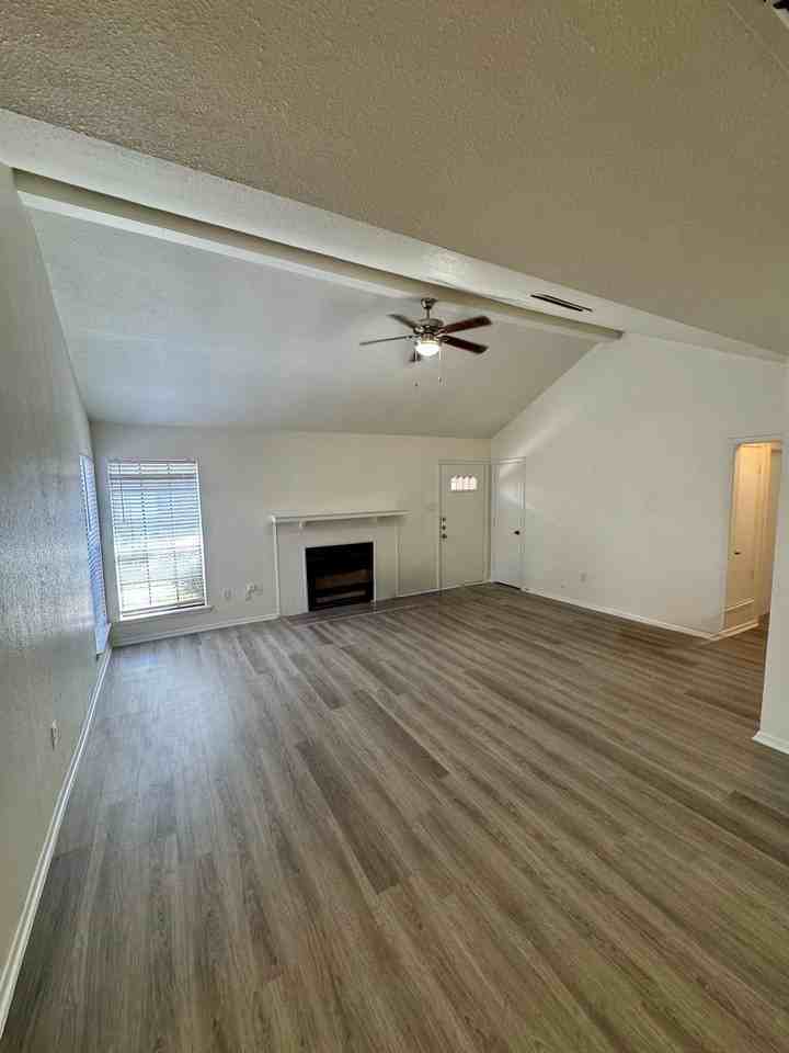4041 Evergreen St #4041 - Photo 2 of 10