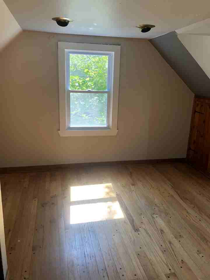 317 N La Londe Ave #1 - Photo 5 of 11