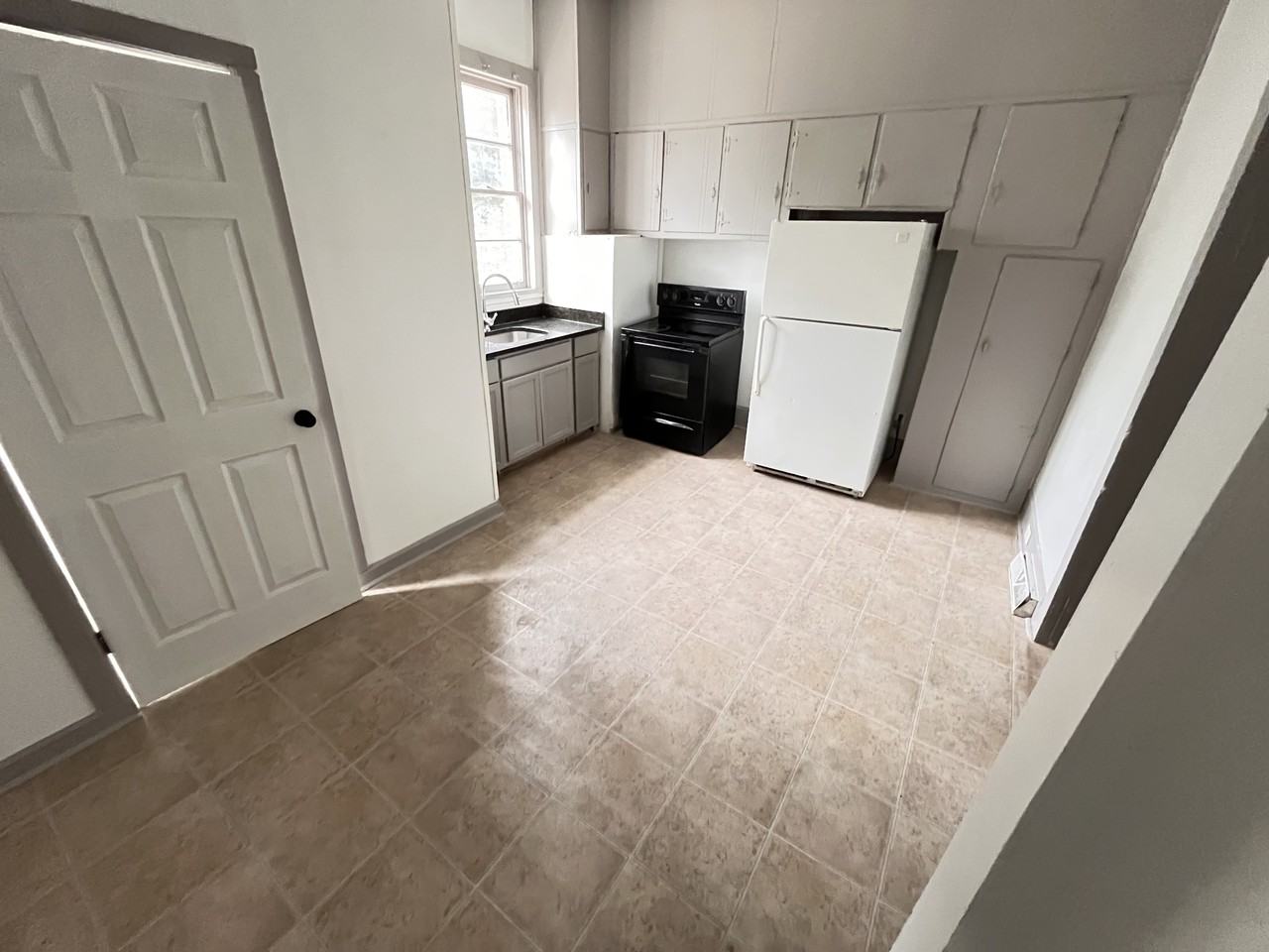 4103 Ridgewood Ave #0 - Photo 4 of 8