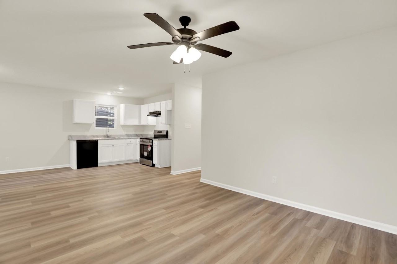 2585 Callie Rd #1 - Photo 3 of 12