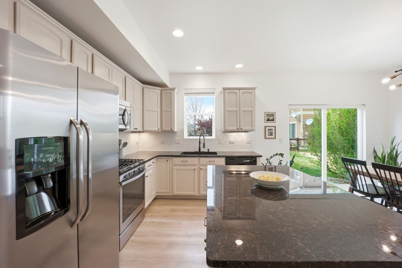 409 Noquet Ct #1 - Photo 4 of 16