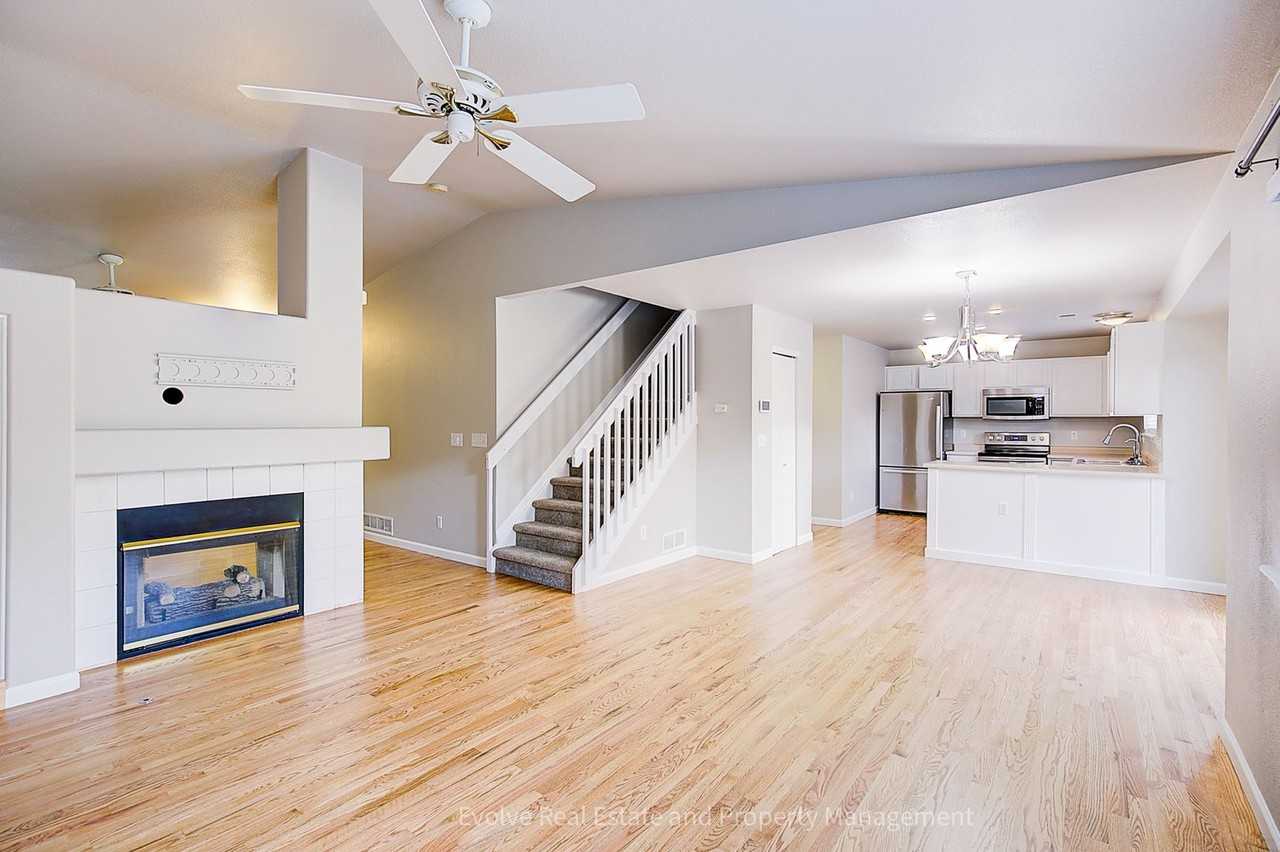 9641 Cove Creek Dr - Photo 7 of 27