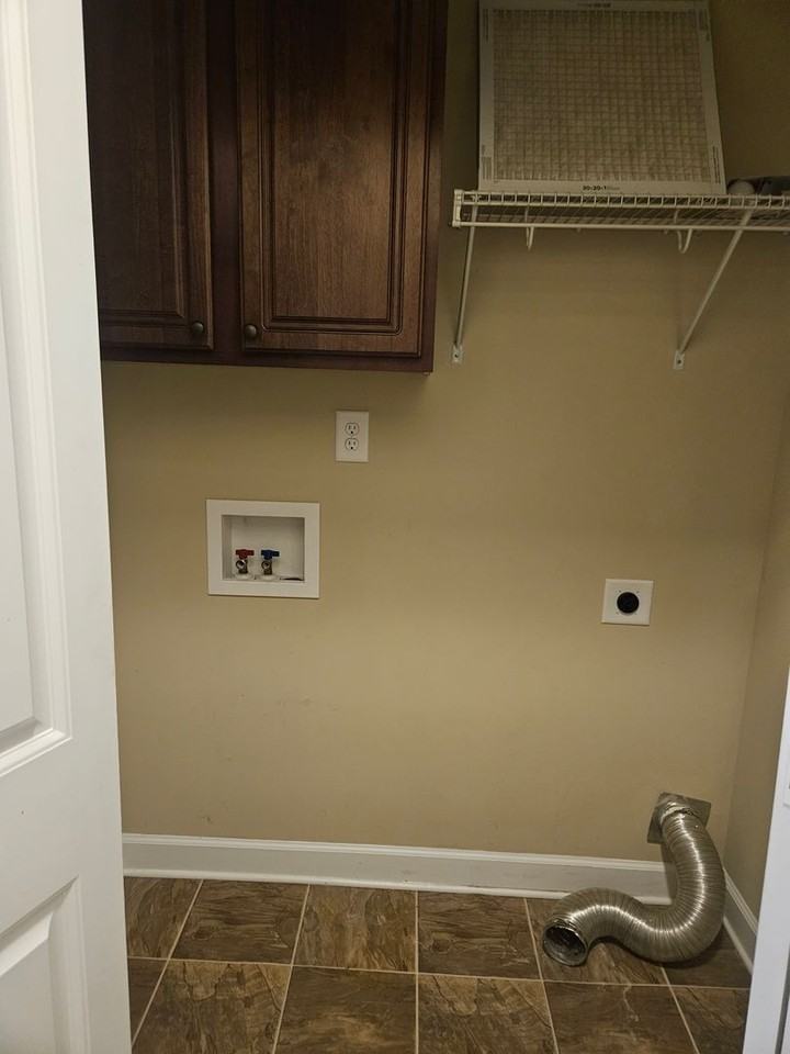 204 Twilight Dr - Photo 6 of 18
