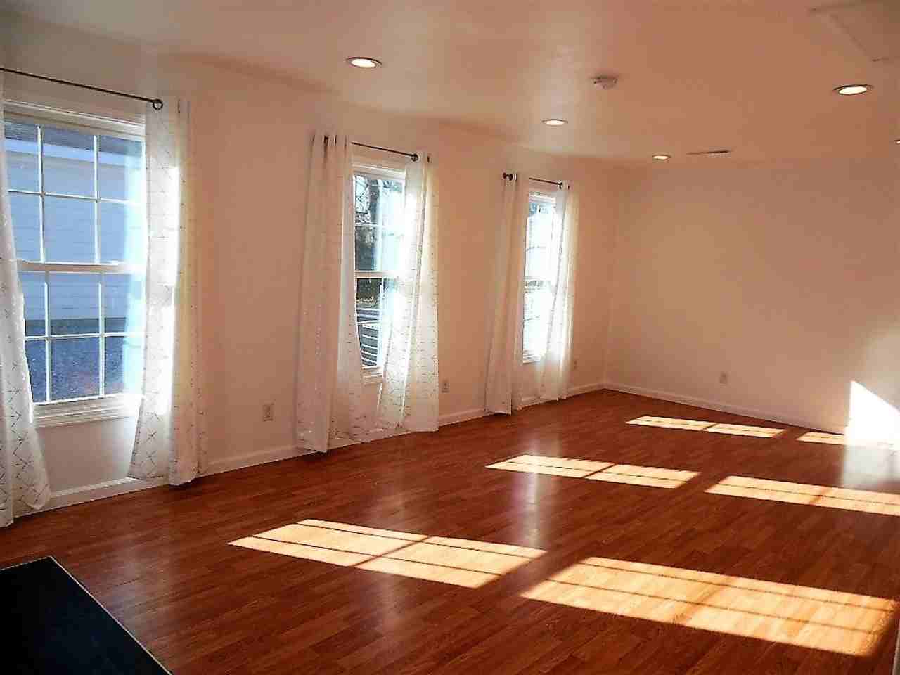719B Madison St - Photo 3 of 15