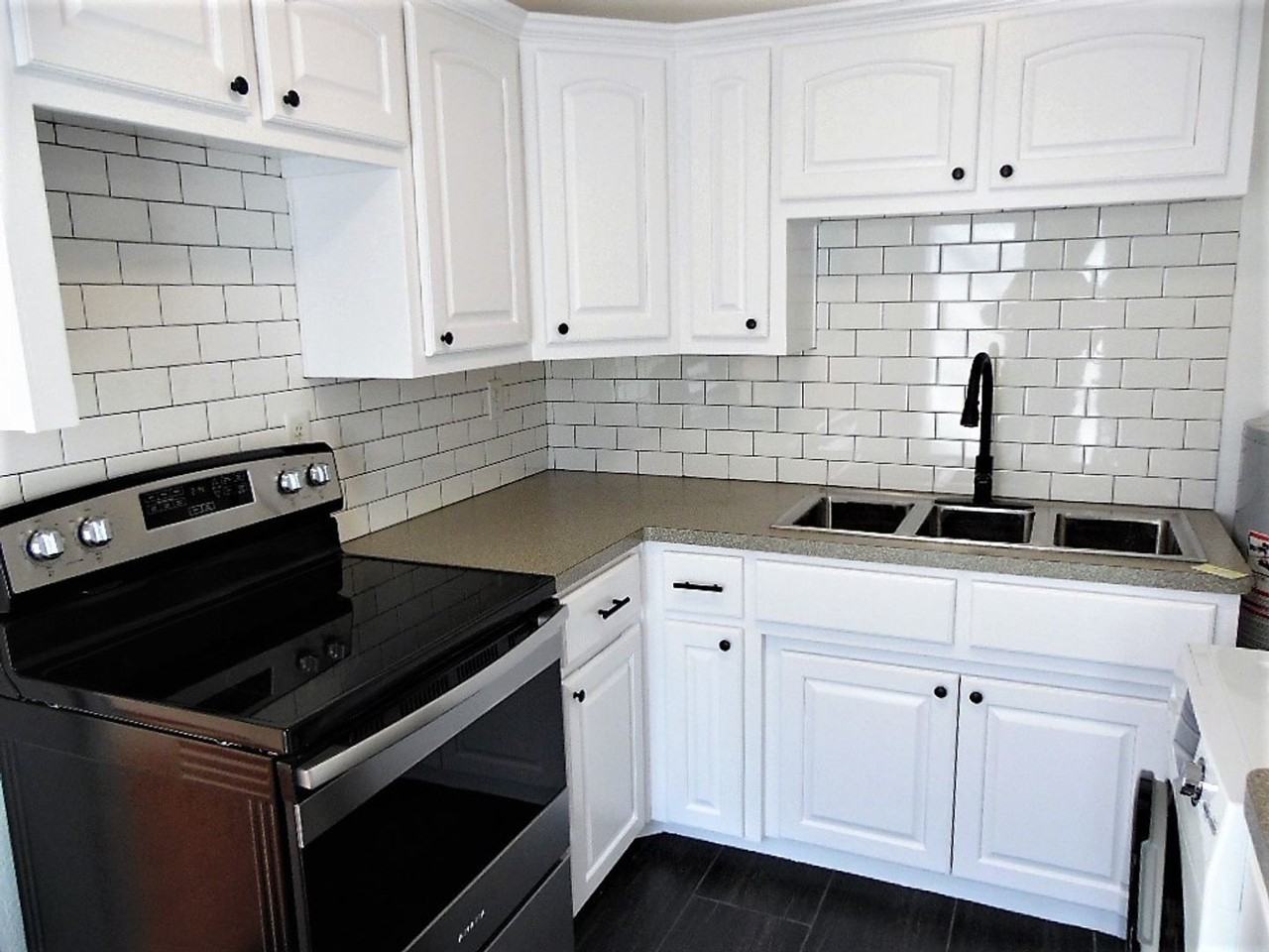 719B Madison St - Photo 4 of 15