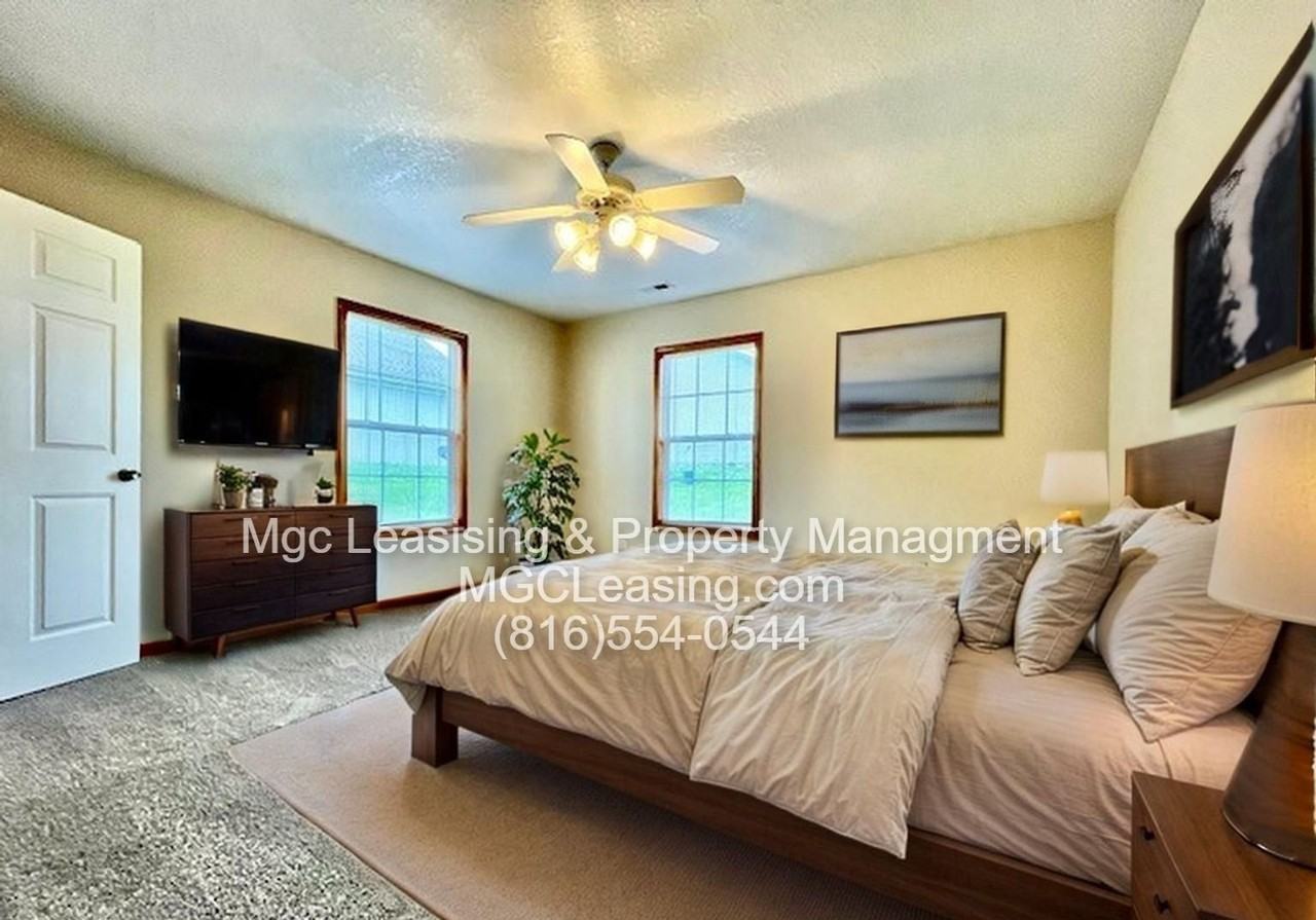 622 Willow Ln #A - Photo 5 of 24