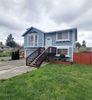 featured image of 899 S 86th St