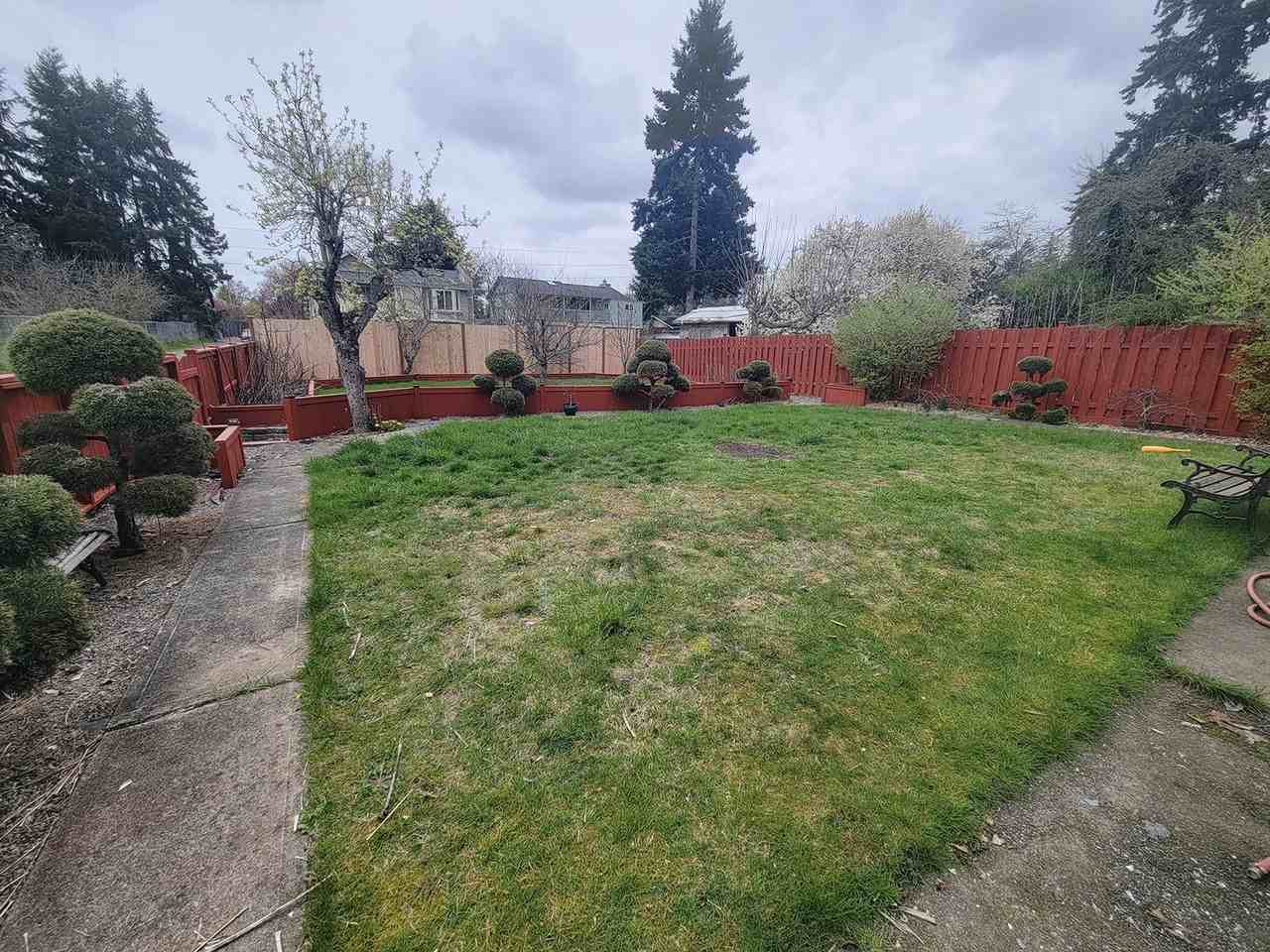 899 S 86th St - Photo 7 of 23