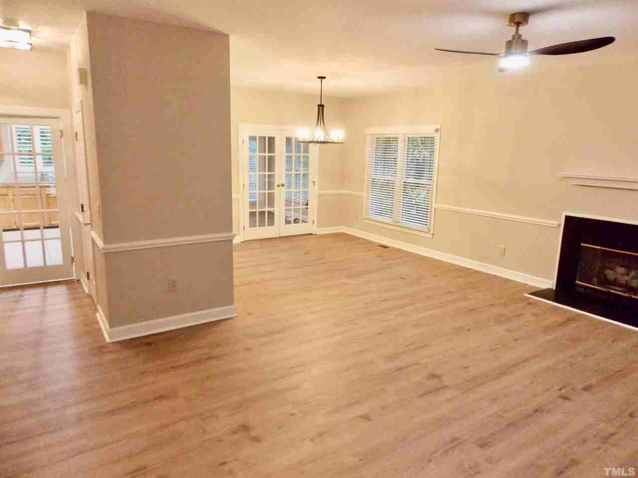 54 Preakness Dr - Photo 2 of 39