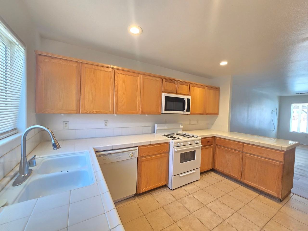 9300 Holly Ave #1 - Photo 3 of 16