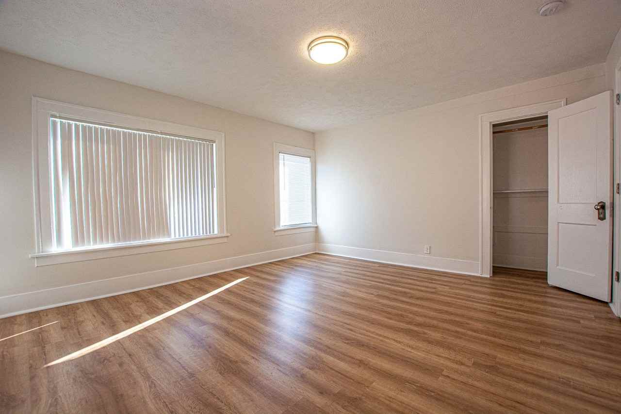 108 N 38th St - Photo 3 of 19