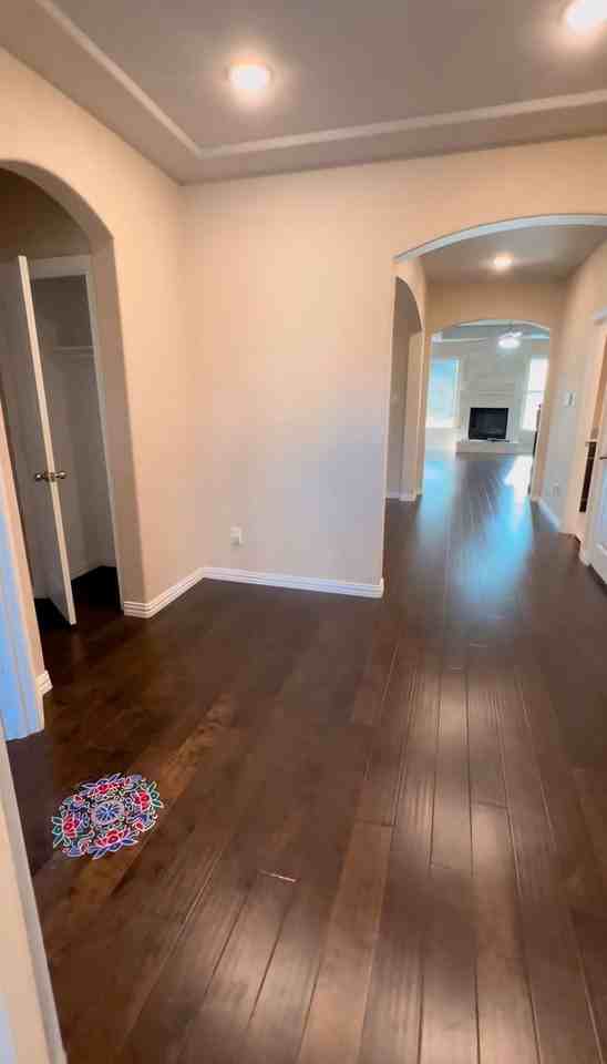 4525 Conrad Ave - Photo 7 of 22