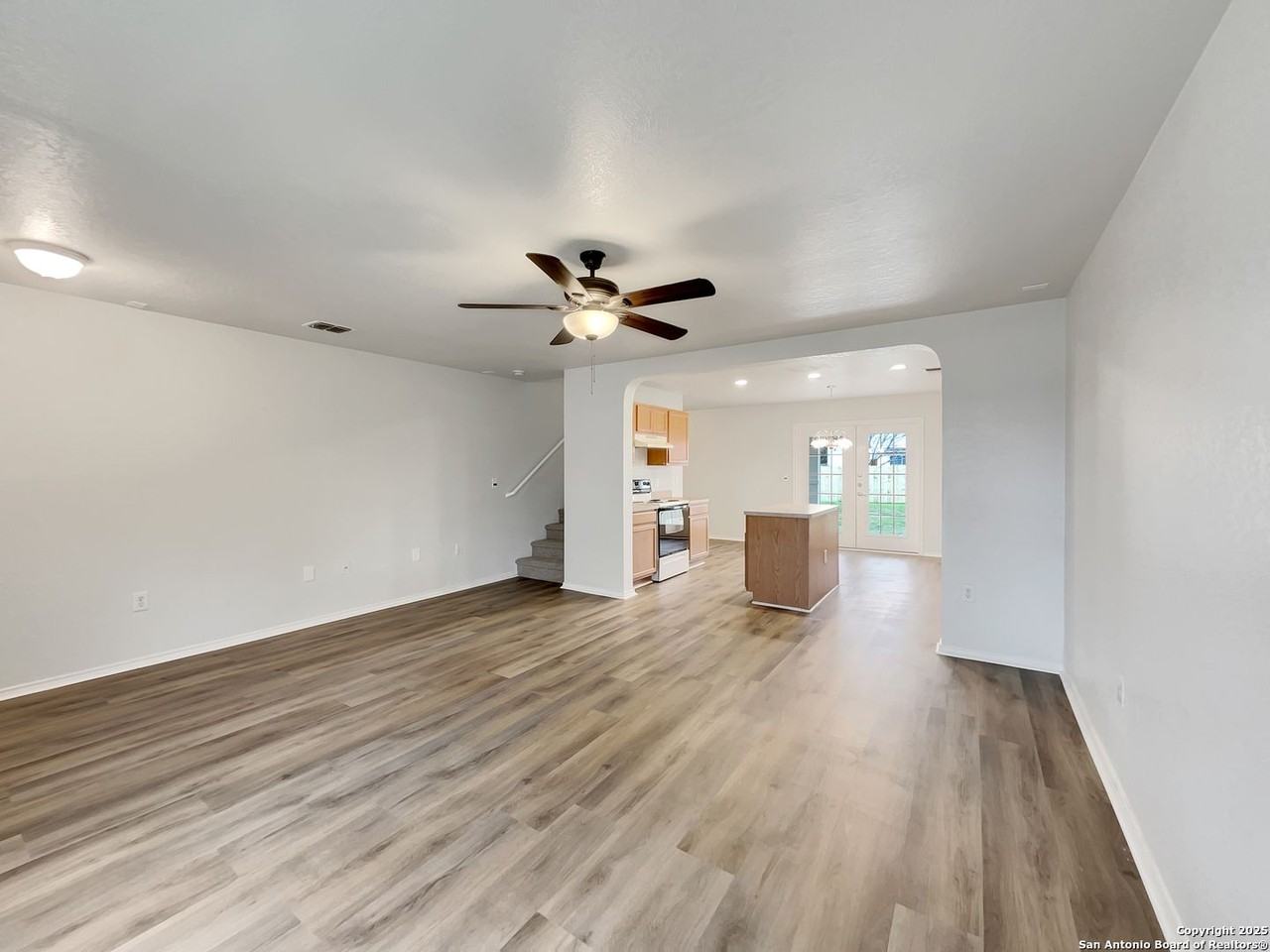 6010 Blossom Bnd - Photo 2 of 19